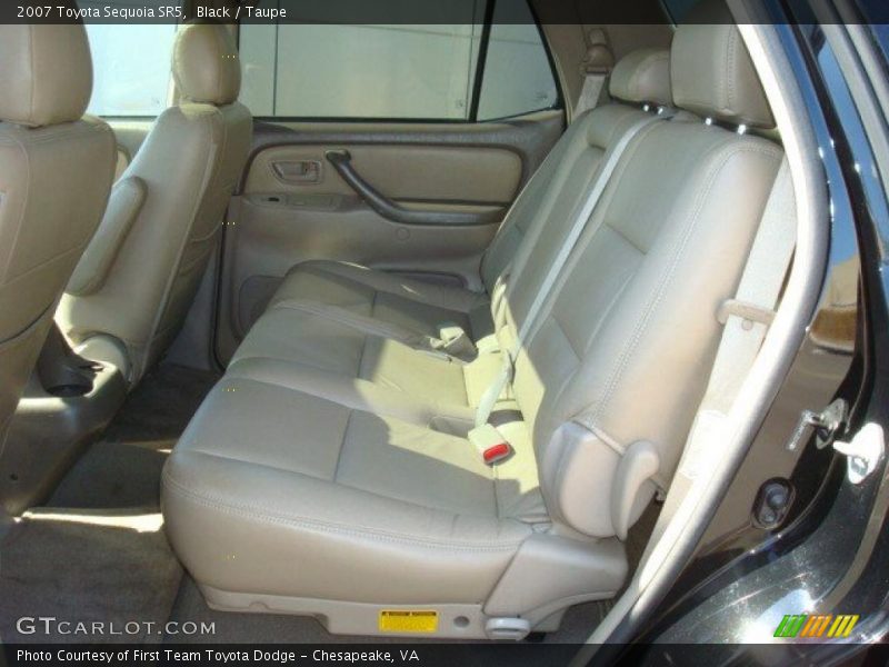 Black / Taupe 2007 Toyota Sequoia SR5