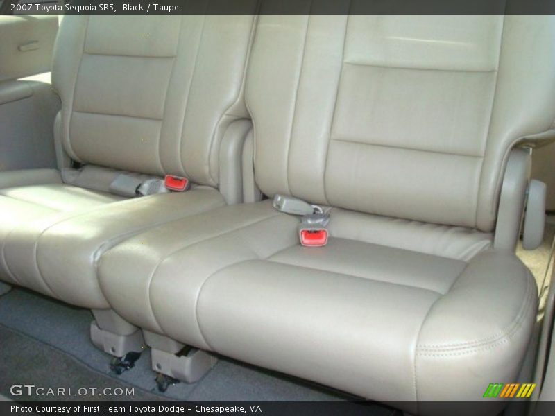 Black / Taupe 2007 Toyota Sequoia SR5