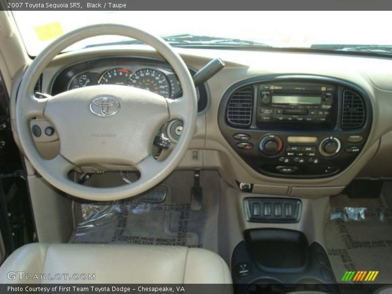 Black / Taupe 2007 Toyota Sequoia SR5
