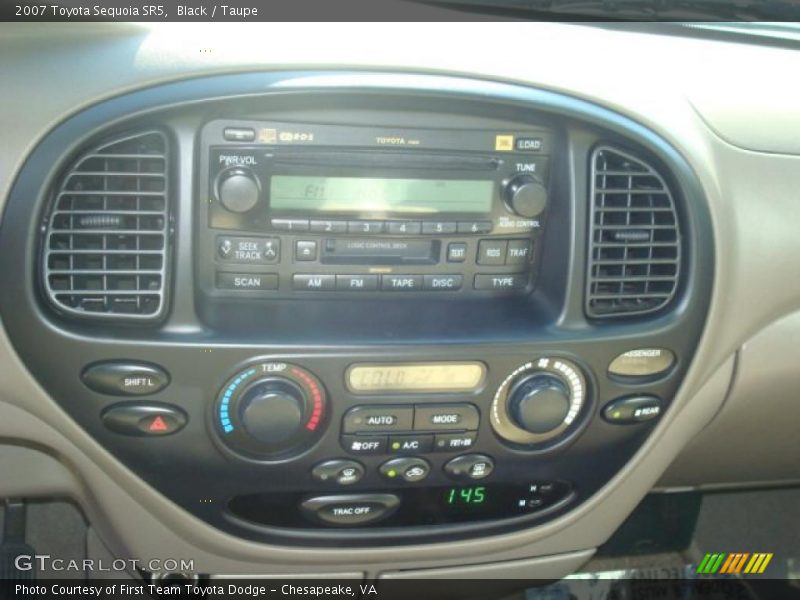 Black / Taupe 2007 Toyota Sequoia SR5