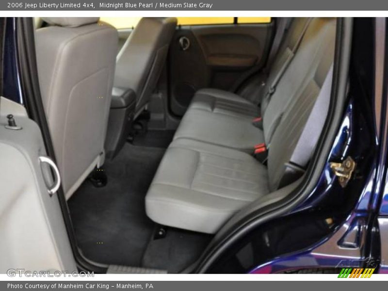 Midnight Blue Pearl / Medium Slate Gray 2006 Jeep Liberty Limited 4x4