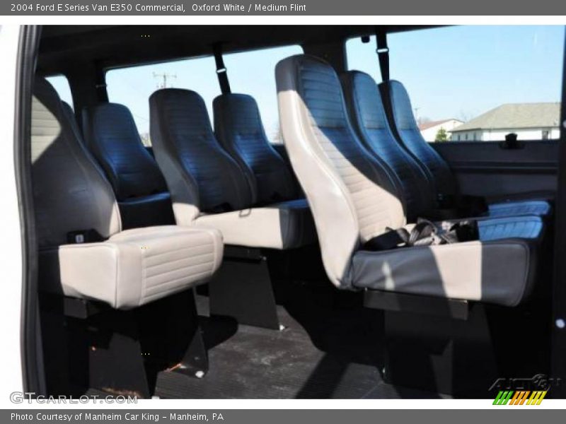 Oxford White / Medium Flint 2004 Ford E Series Van E350 Commercial