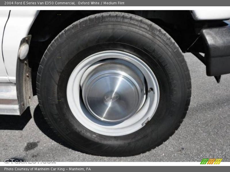 Oxford White / Medium Flint 2004 Ford E Series Van E350 Commercial