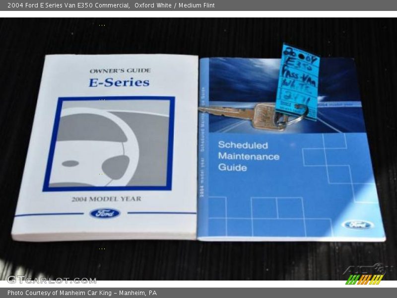 Oxford White / Medium Flint 2004 Ford E Series Van E350 Commercial