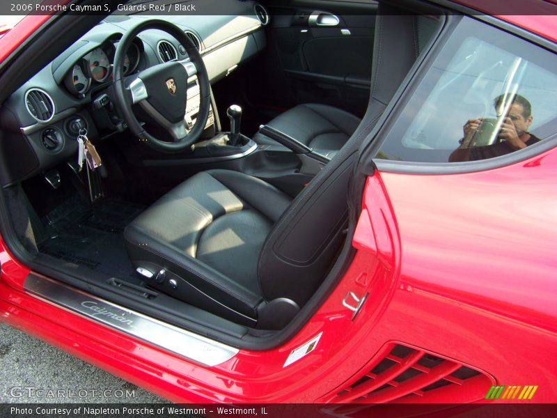 Guards Red / Black 2006 Porsche Cayman S