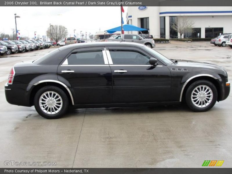 Brilliant Black Crystal Pearl / Dark Slate Gray/Light Graystone 2006 Chrysler 300