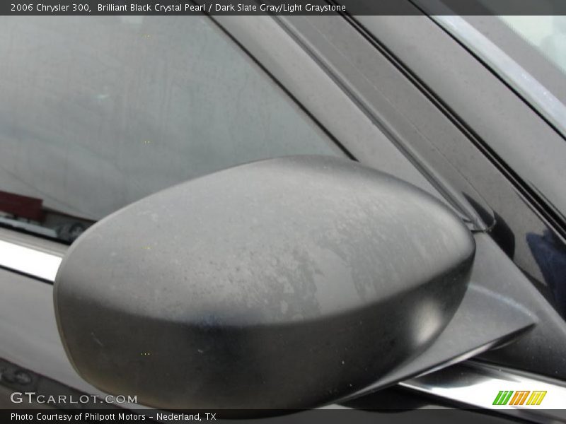 Brilliant Black Crystal Pearl / Dark Slate Gray/Light Graystone 2006 Chrysler 300