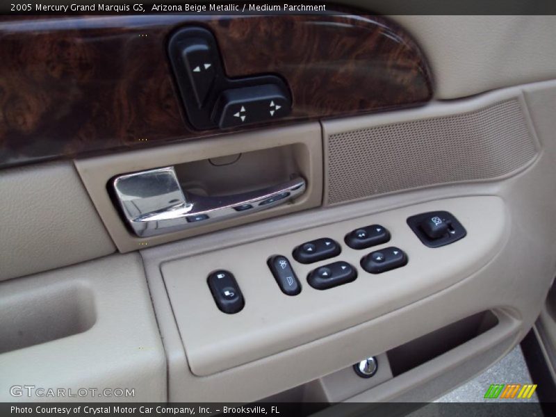 Arizona Beige Metallic / Medium Parchment 2005 Mercury Grand Marquis GS
