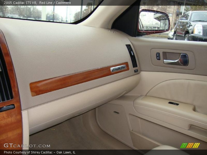 Red Line / Cashmere 2005 Cadillac STS V8