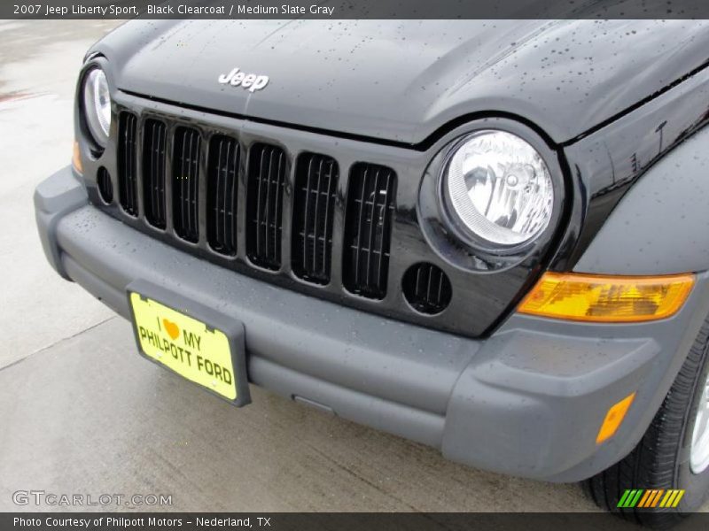 Black Clearcoat / Medium Slate Gray 2007 Jeep Liberty Sport