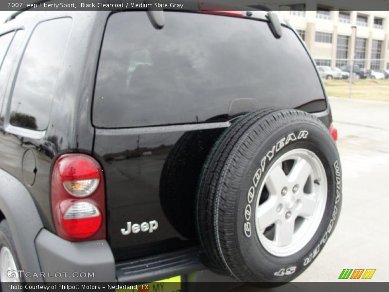 Black Clearcoat / Medium Slate Gray 2007 Jeep Liberty Sport