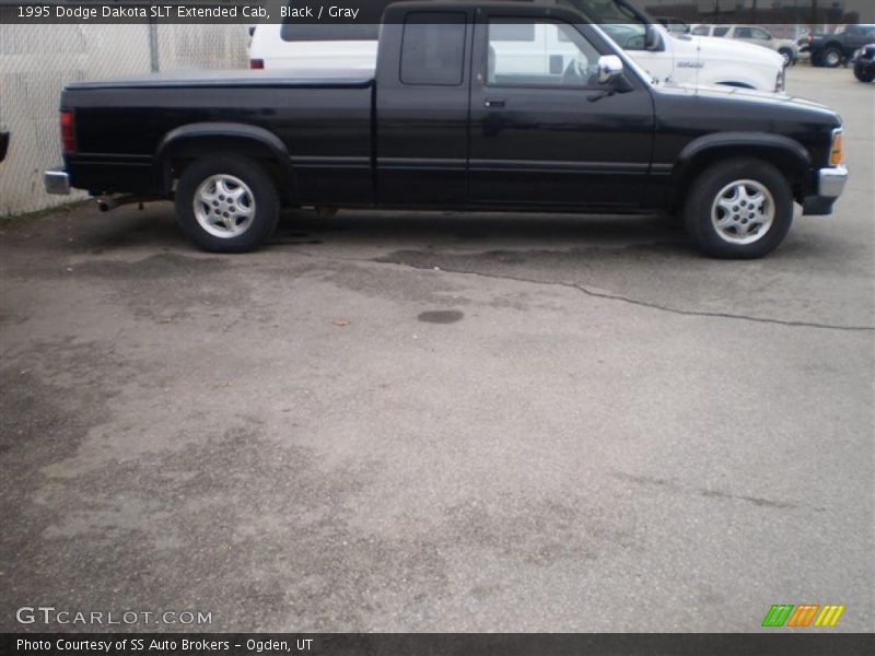 Black / Gray 1995 Dodge Dakota SLT Extended Cab