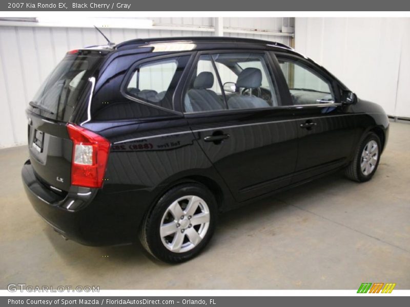 Black Cherry / Gray 2007 Kia Rondo EX