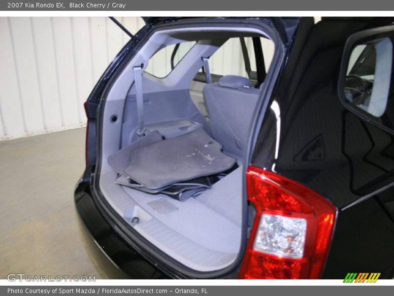 Black Cherry / Gray 2007 Kia Rondo EX