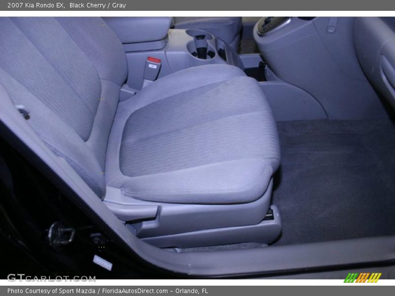 Black Cherry / Gray 2007 Kia Rondo EX