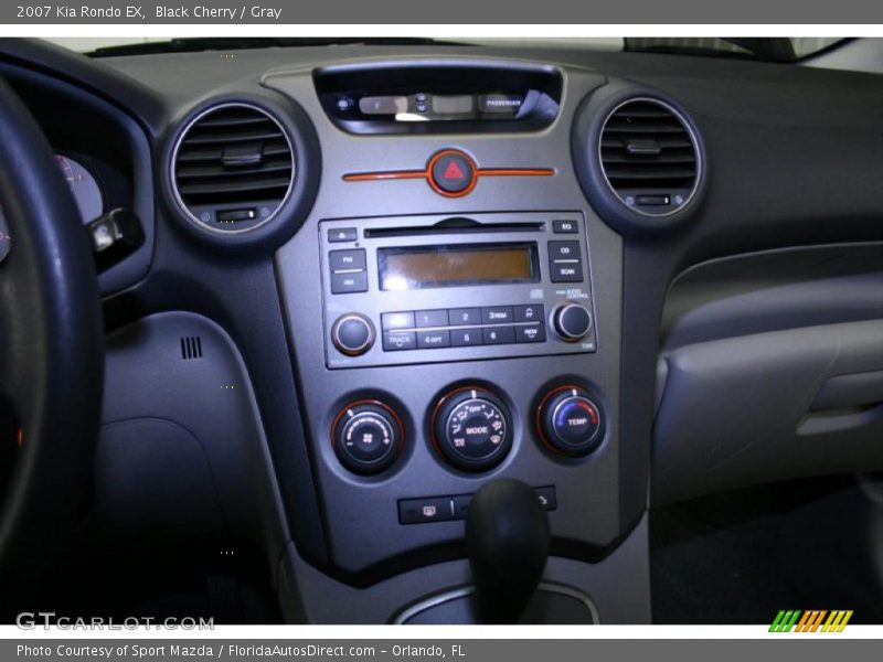 Black Cherry / Gray 2007 Kia Rondo EX