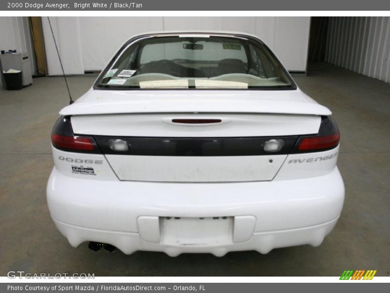 Bright White / Black/Tan 2000 Dodge Avenger