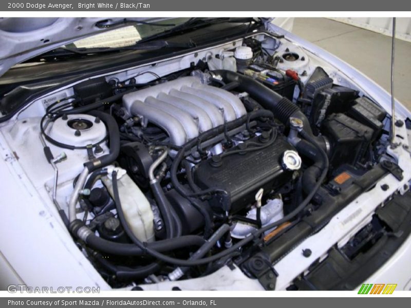 Bright White / Black/Tan 2000 Dodge Avenger