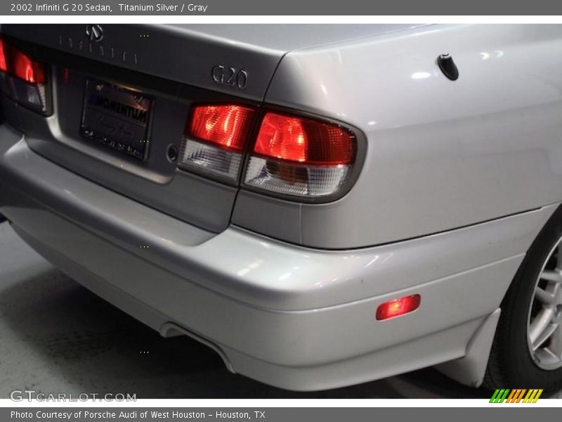 Titanium Silver / Gray 2002 Infiniti G 20 Sedan