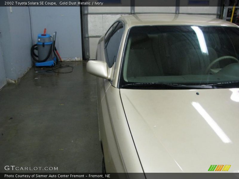 Gold Dust Metallic / Ivory 2002 Toyota Solara SE Coupe