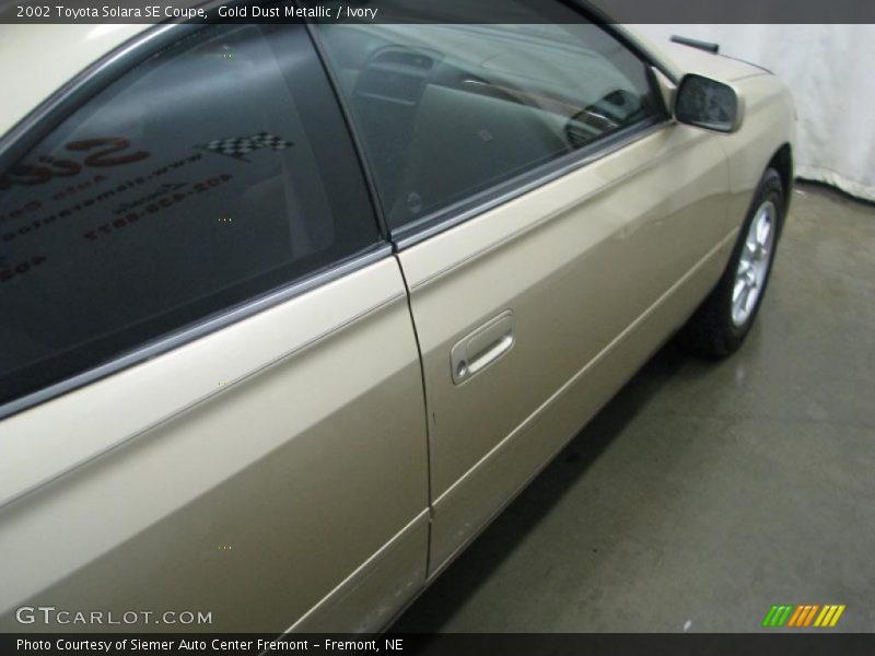 Gold Dust Metallic / Ivory 2002 Toyota Solara SE Coupe