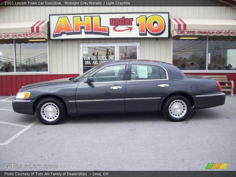 Midnight Grey Metallic / Light Graphite 2002 Lincoln Town Car Executive