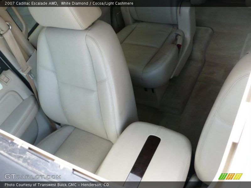 White Diamond / Cocoa/Light Cashmere 2007 Cadillac Escalade AWD