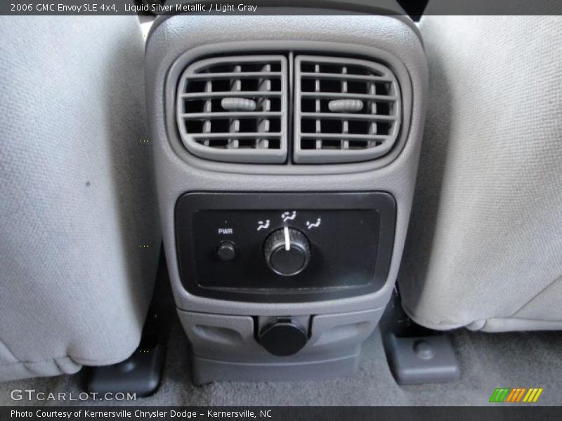 Liquid Silver Metallic / Light Gray 2006 GMC Envoy SLE 4x4