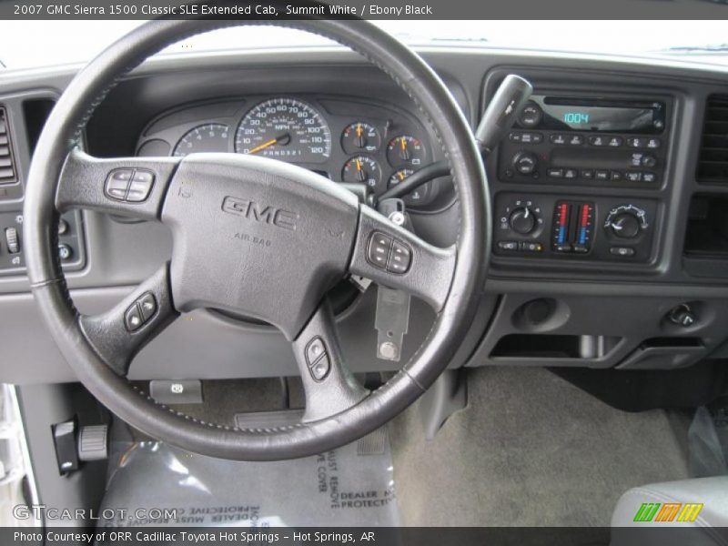 Summit White / Ebony Black 2007 GMC Sierra 1500 Classic SLE Extended Cab
