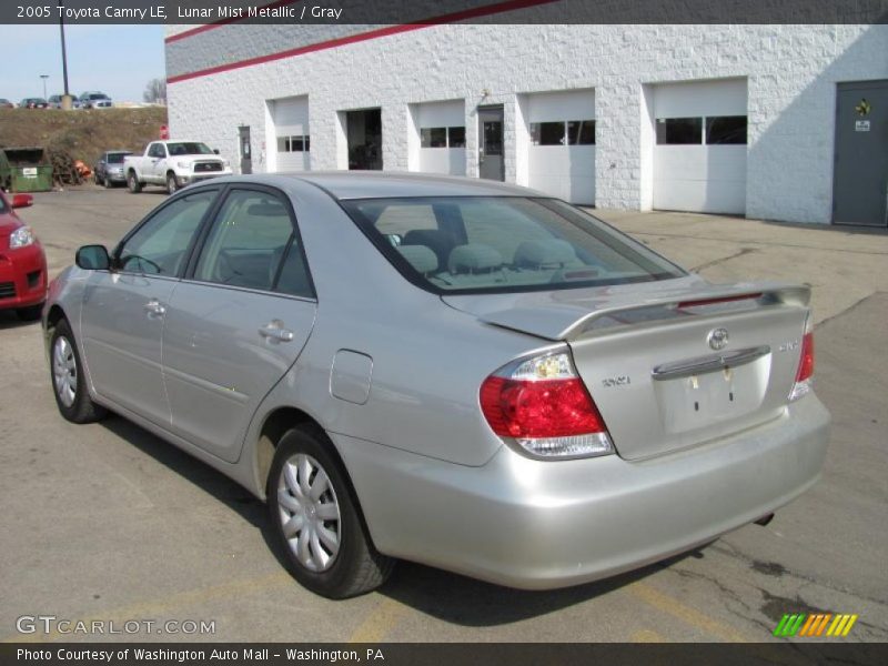 Lunar Mist Metallic / Gray 2005 Toyota Camry LE