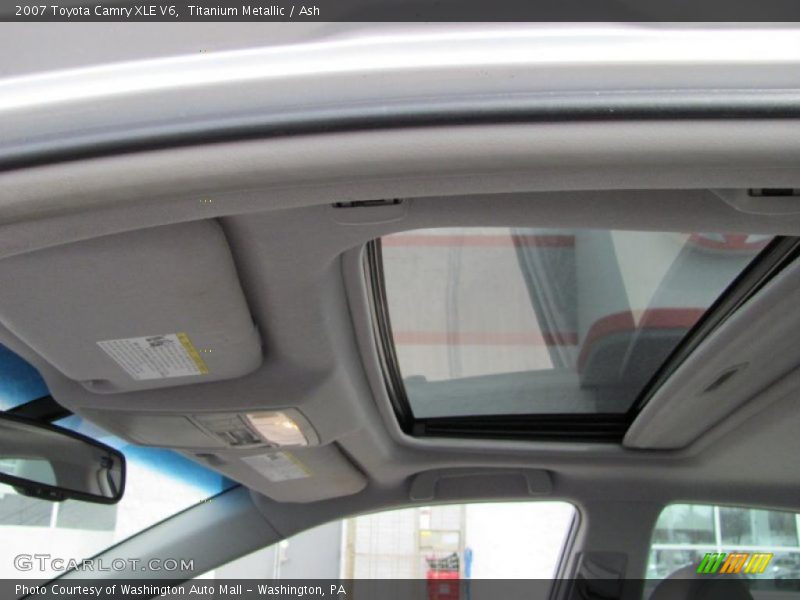 Titanium Metallic / Ash 2007 Toyota Camry XLE V6