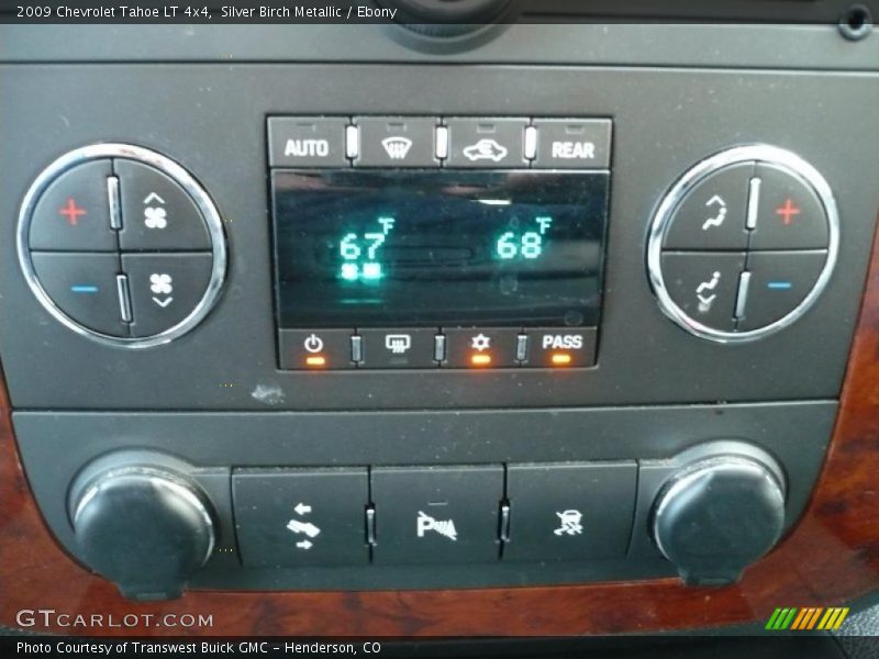 Silver Birch Metallic / Ebony 2009 Chevrolet Tahoe LT 4x4