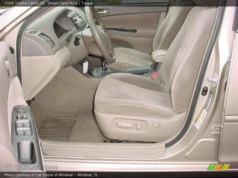 Desert Sand Mica / Taupe 2006 Toyota Camry LE