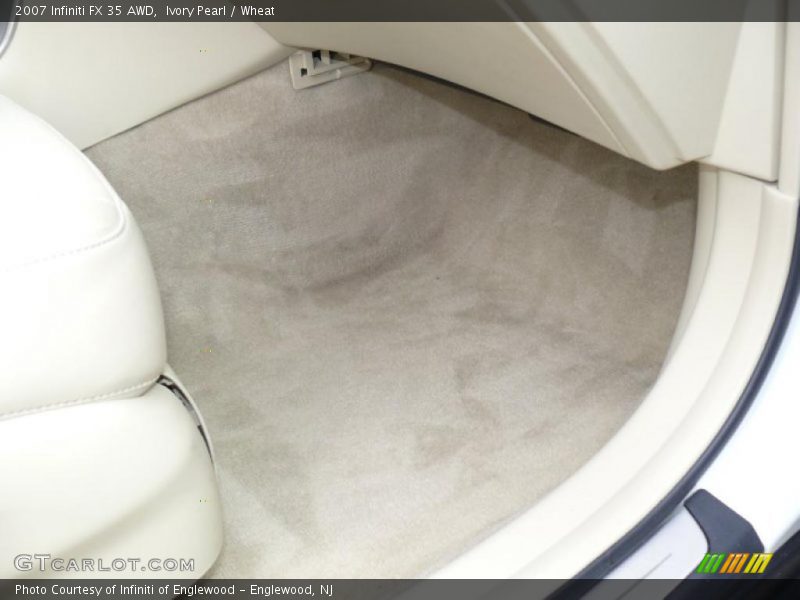 Ivory Pearl / Wheat 2007 Infiniti FX 35 AWD