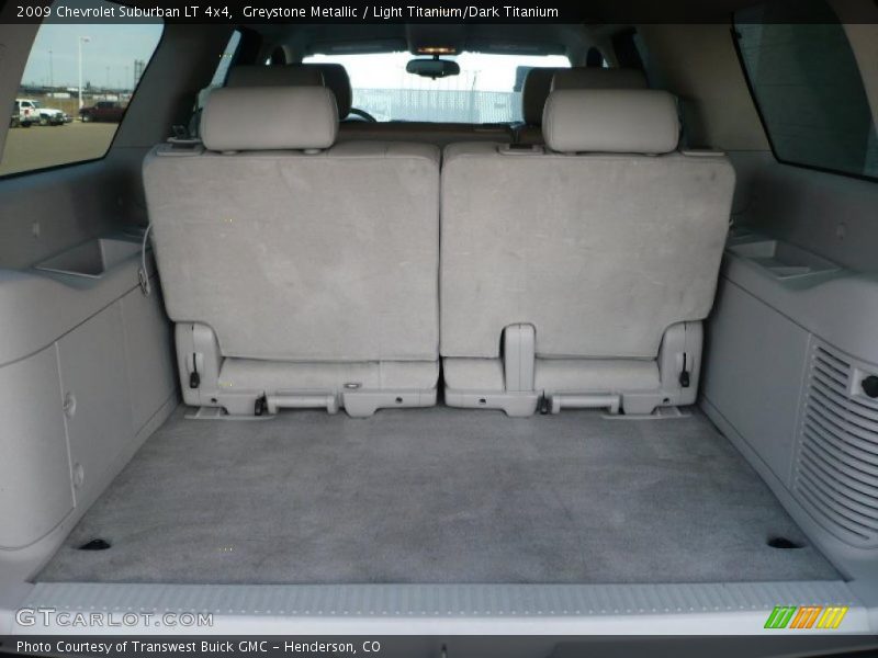 Greystone Metallic / Light Titanium/Dark Titanium 2009 Chevrolet Suburban LT 4x4