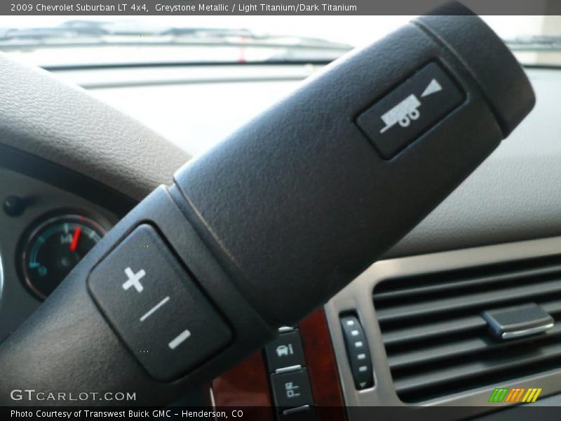 Greystone Metallic / Light Titanium/Dark Titanium 2009 Chevrolet Suburban LT 4x4