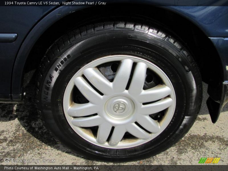 Night Shadow Pearl / Gray 1994 Toyota Camry LE V6 Sedan