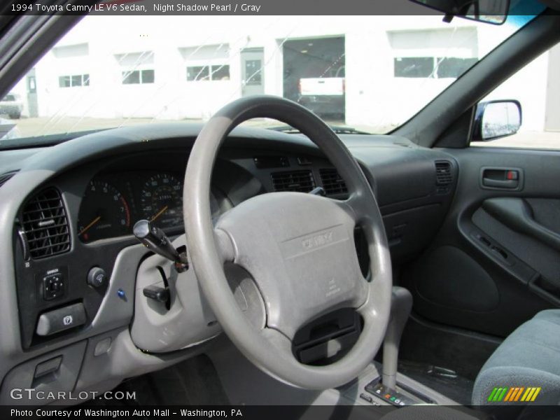 Night Shadow Pearl / Gray 1994 Toyota Camry LE V6 Sedan