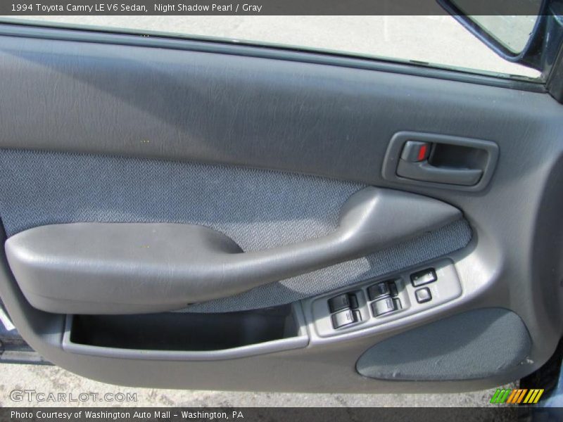 Night Shadow Pearl / Gray 1994 Toyota Camry LE V6 Sedan