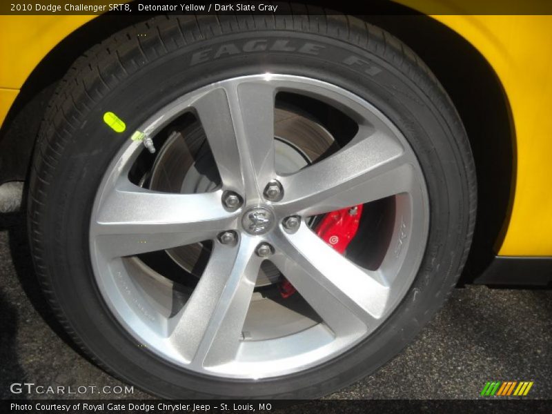 Detonator Yellow / Dark Slate Gray 2010 Dodge Challenger SRT8