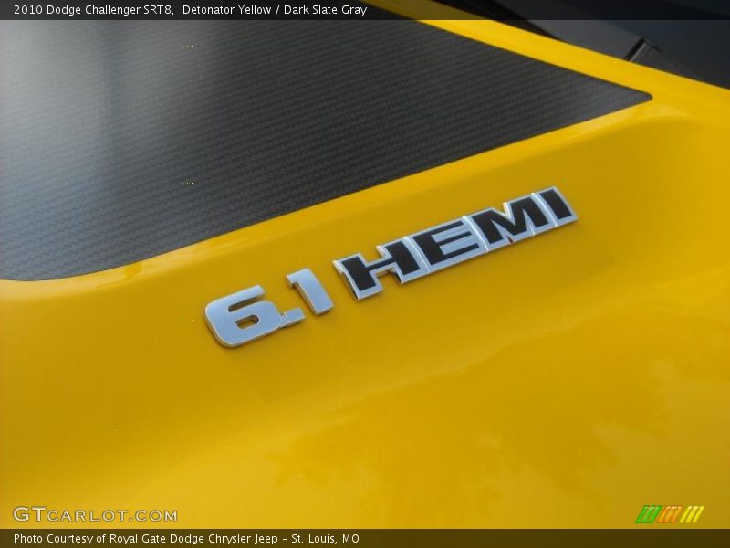 Detonator Yellow / Dark Slate Gray 2010 Dodge Challenger SRT8