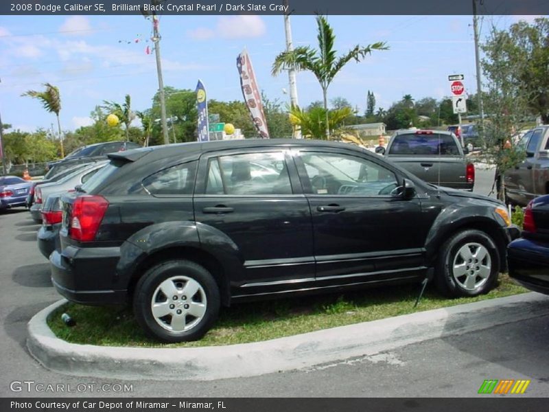 Brilliant Black Crystal Pearl / Dark Slate Gray 2008 Dodge Caliber SE