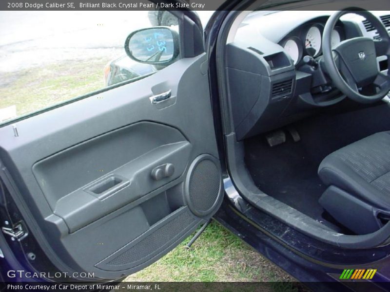 Brilliant Black Crystal Pearl / Dark Slate Gray 2008 Dodge Caliber SE