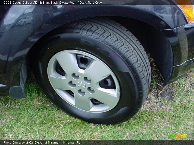 Brilliant Black Crystal Pearl / Dark Slate Gray 2008 Dodge Caliber SE