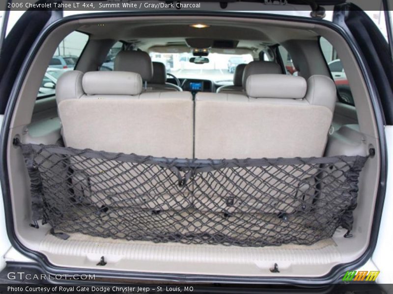 Summit White / Gray/Dark Charcoal 2006 Chevrolet Tahoe LT 4x4