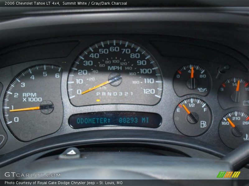 Summit White / Gray/Dark Charcoal 2006 Chevrolet Tahoe LT 4x4