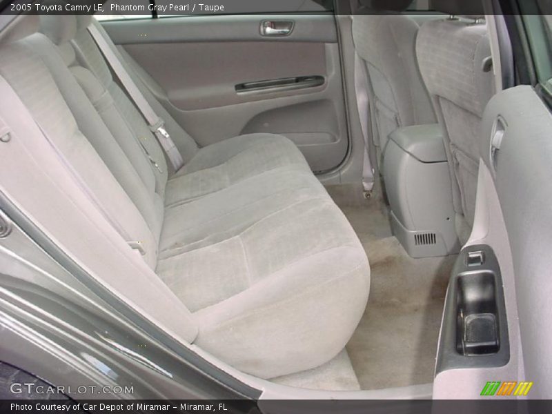 Phantom Gray Pearl / Taupe 2005 Toyota Camry LE