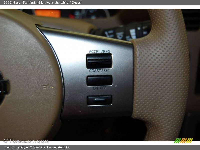 Avalanche White / Desert 2006 Nissan Pathfinder SE