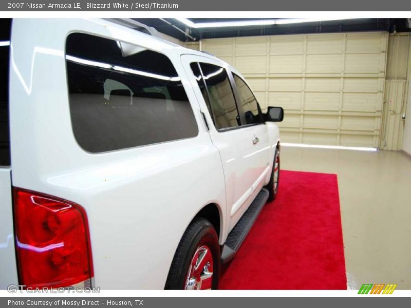 Blizzard White / Steel/Titanium 2007 Nissan Armada LE