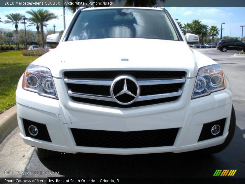 Arctic White / Almond/Black 2010 Mercedes-Benz GLK 350